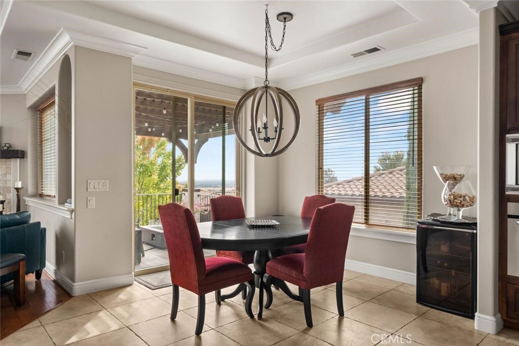 3290 Summit Ridge Terrace Chico, CA 95928 - Photo 19 of 60 Dining area with slider to the outdoor patio area