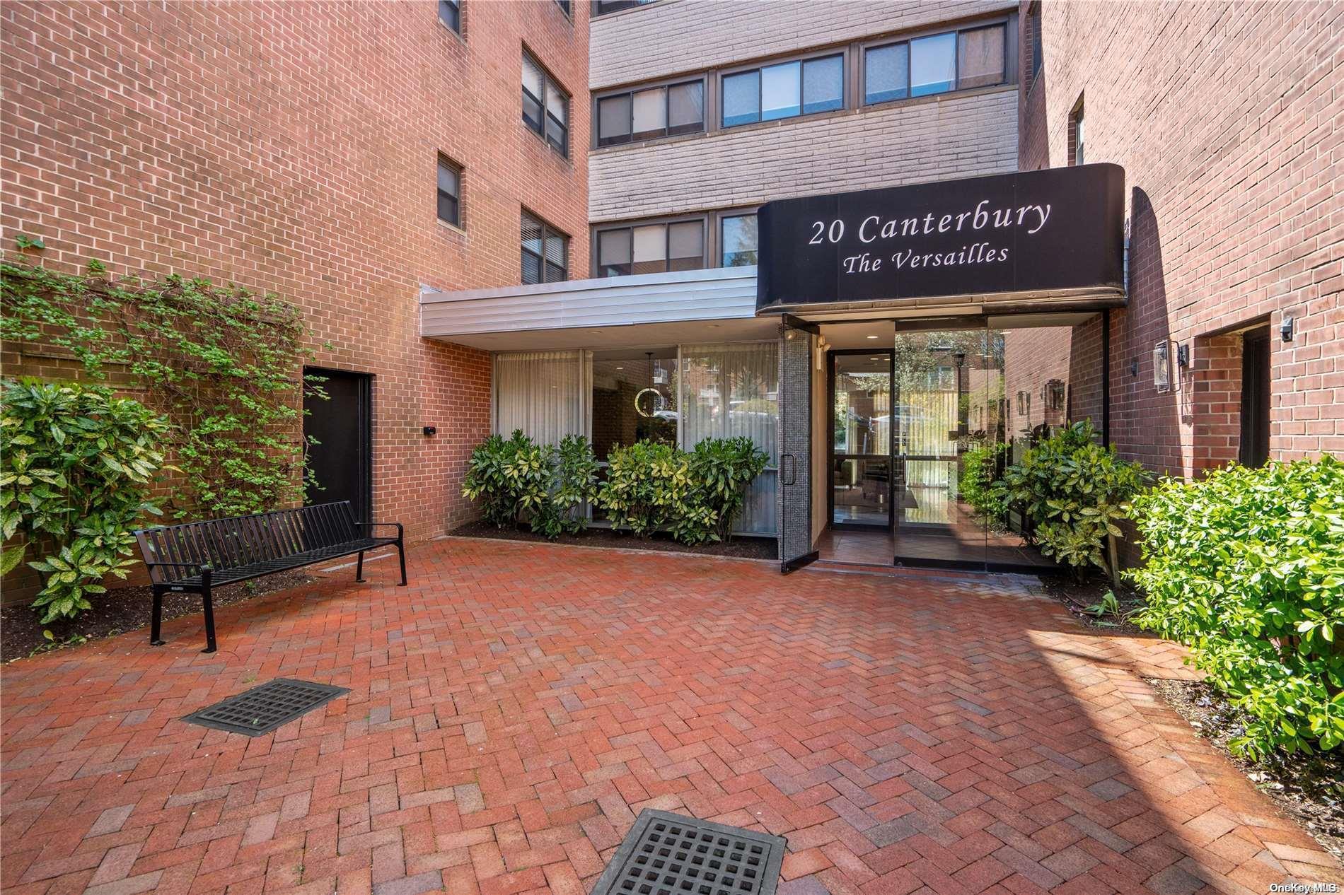 20 Canterbury Road, Unit 2B Great Neck, NY 11021 - Photo 1 of 1 Gallery Image 1