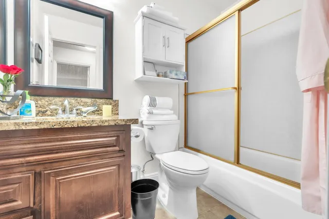 a view of a backyard with garden