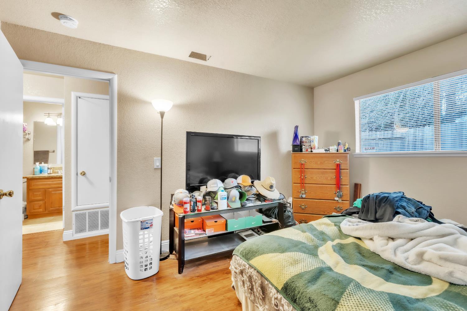 10957 Hirschfeld Way Rancho Cordova, CA 95670 - Photo 35 of 40