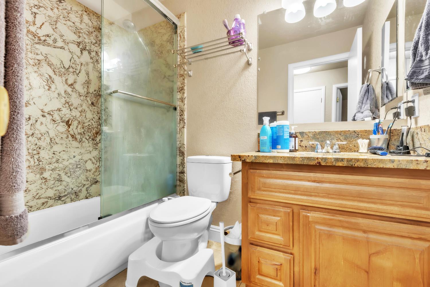 10957 Hirschfeld Way Rancho Cordova, CA 95670 - Photo 37 of 40