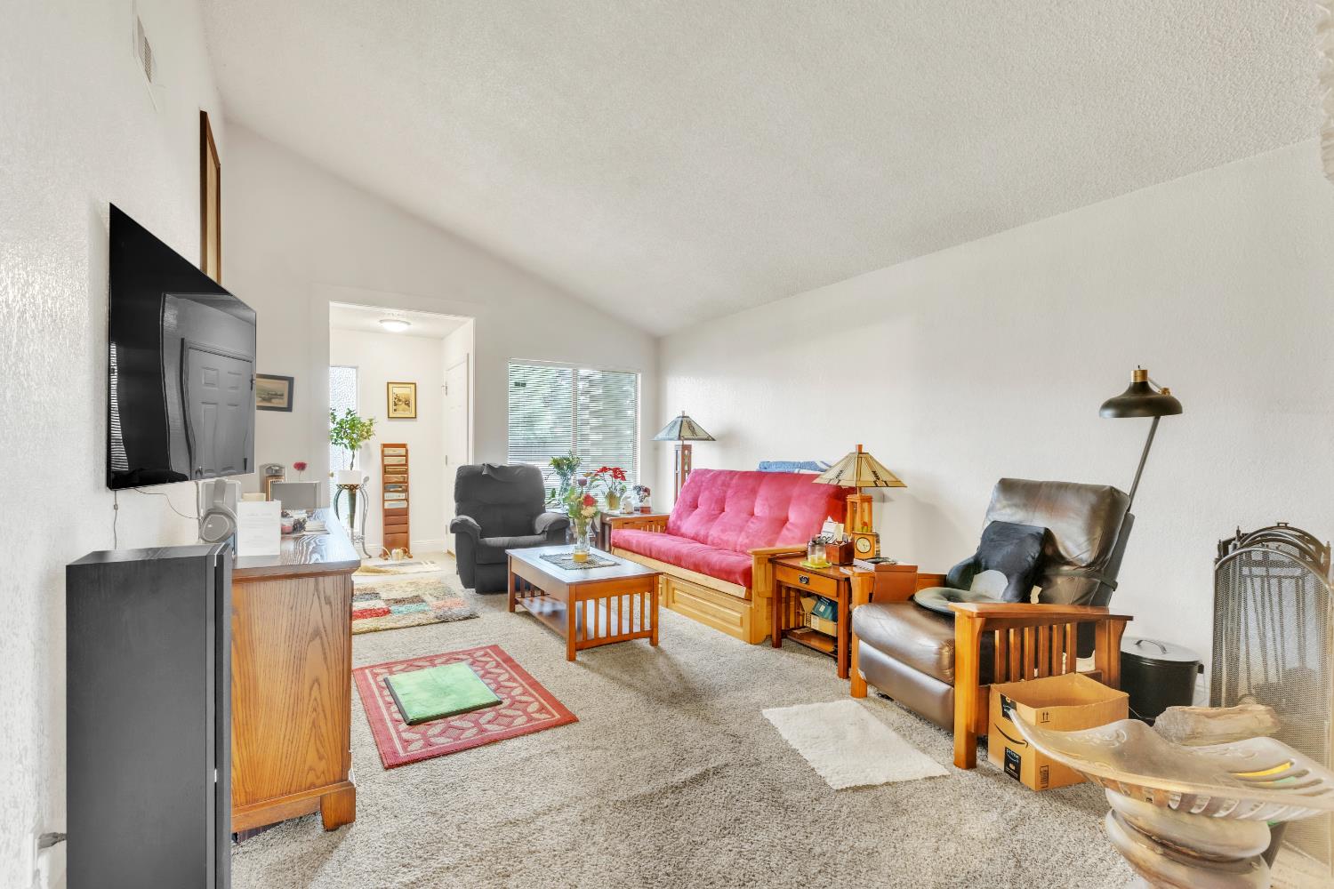 10957 Hirschfeld Way Rancho Cordova, CA 95670 - Photo 6 of 40