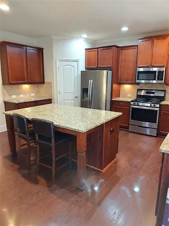 $3,200 | 6210 Pine Bluff Drive, Cumming, GA 30040