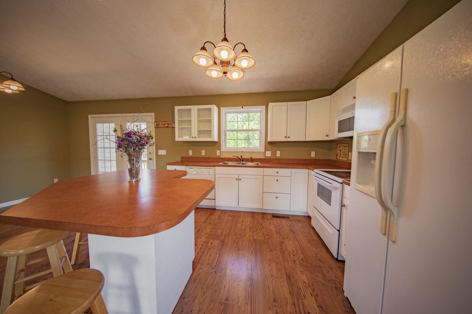 124 Whisper Mist Road Del Rio, TN 37727 - Photo 29 of 40 26