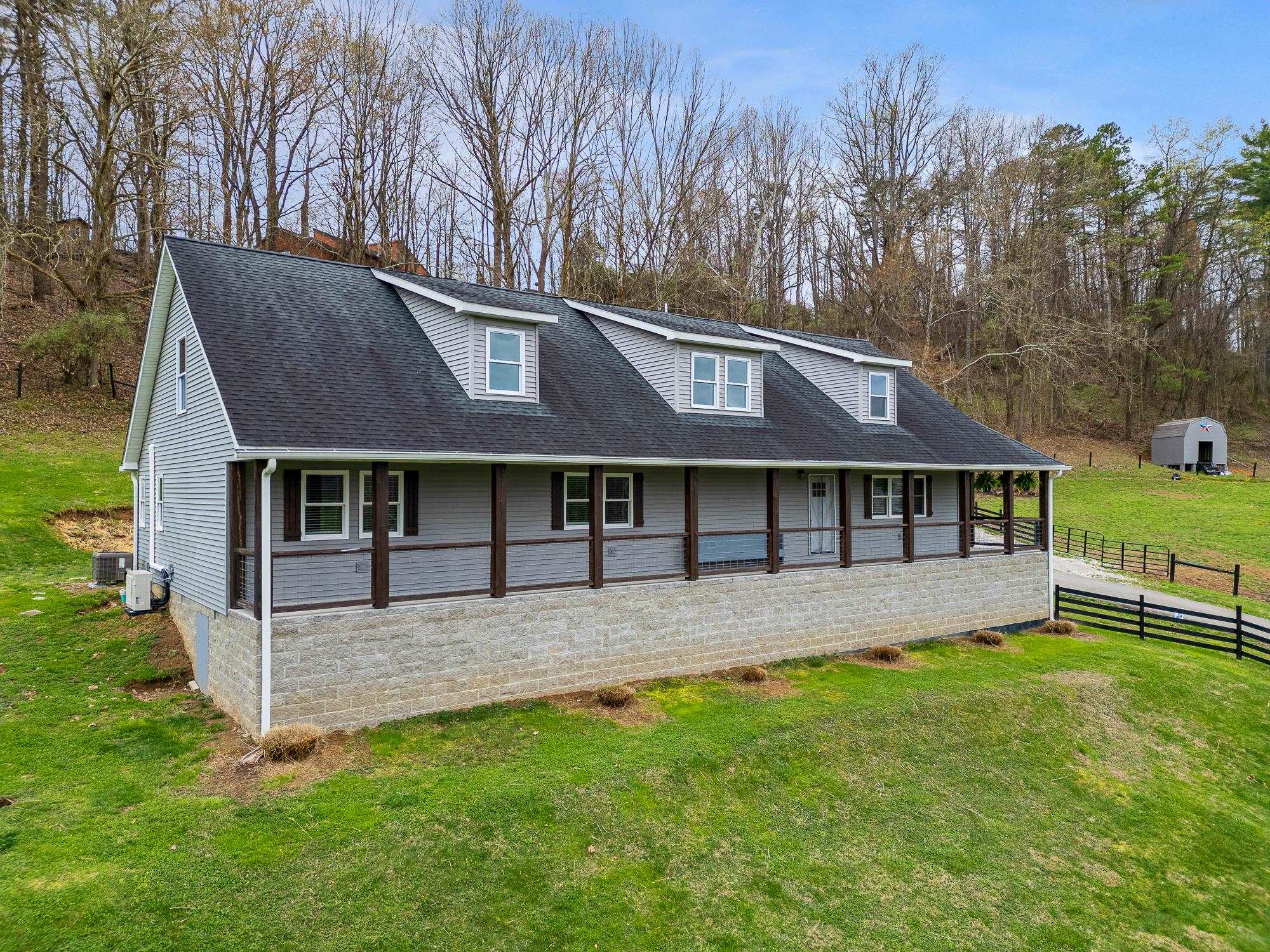 49 Lazy Bones Farm Road Scott Depot, WV 25560 - Photo 2 of 32 Gallery Image 2