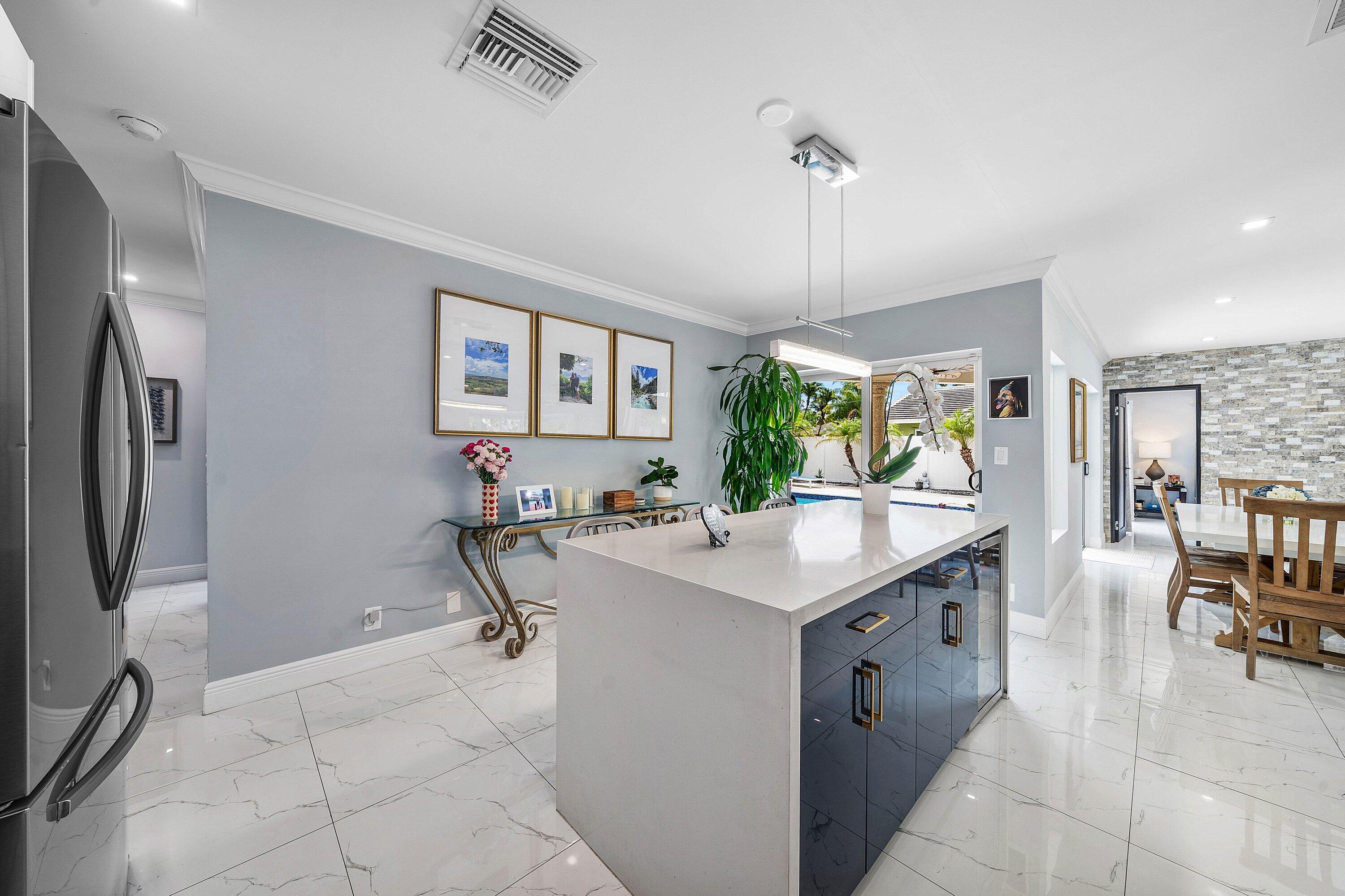 1029 West Palmetto Park Road Boca Raton, FL 33486 - Photo 17 of 43 018-1029WestPalmettoParkRoad-BocaRaton-F