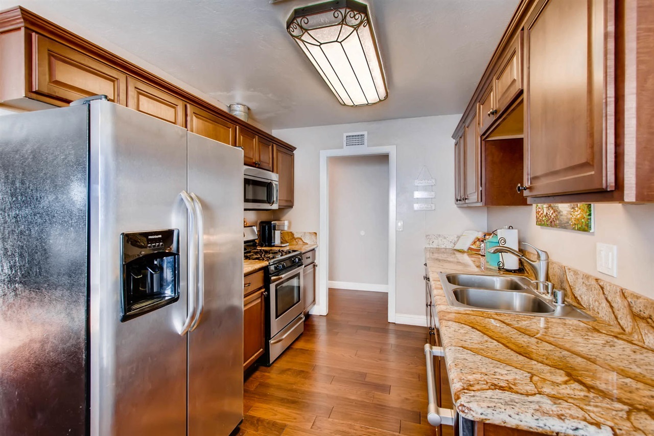 9423 Lake Canyon Road Santee, CA 92071 - Photo 8 of 25