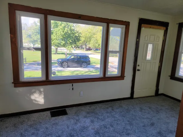 $149,900 | 3501 Florence Avenue, Steger, IL 60475