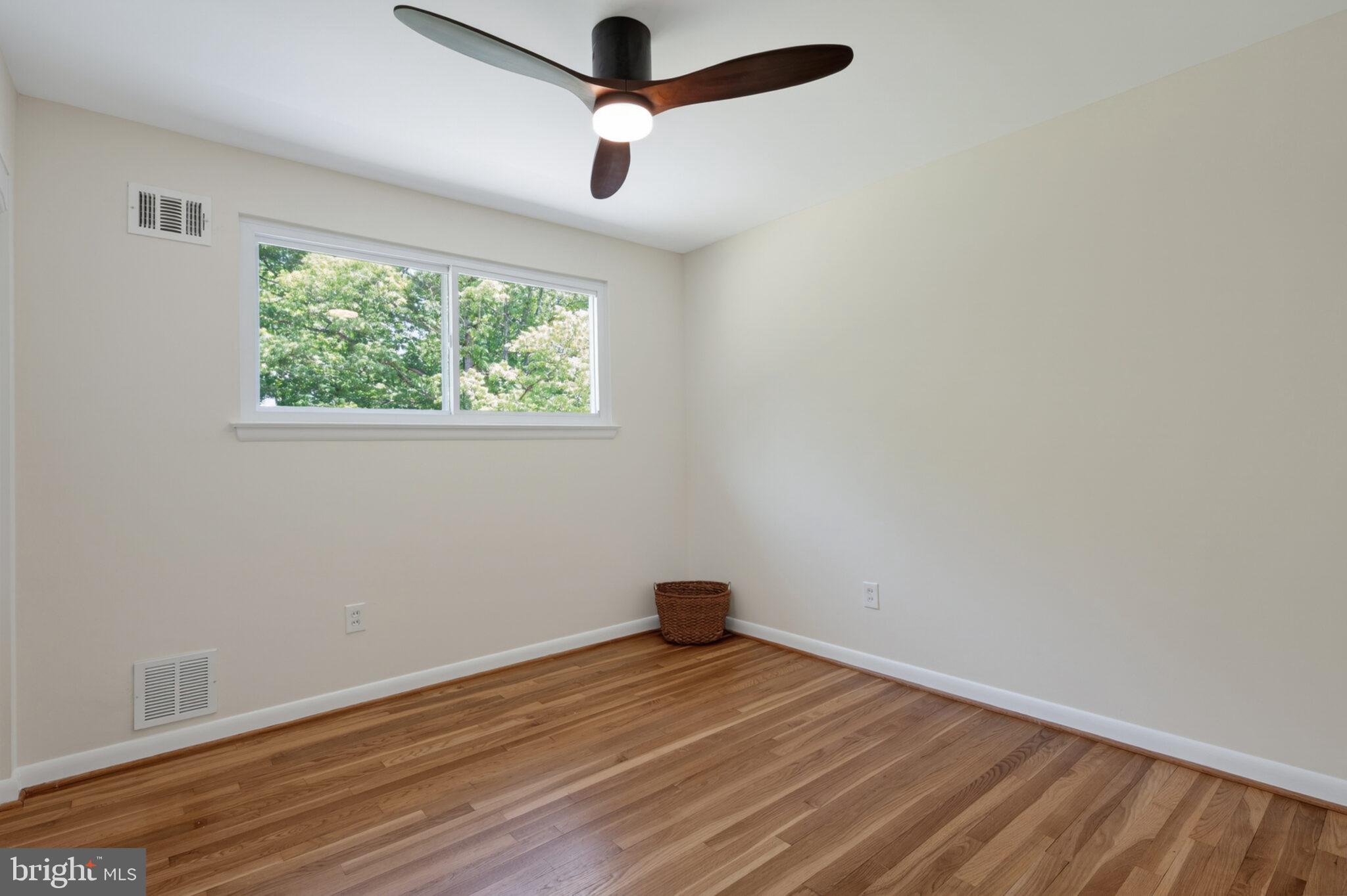109 Bluff Terrace Silver Spring, MD 20902 - Photo 47 of 64 Bedroom 3