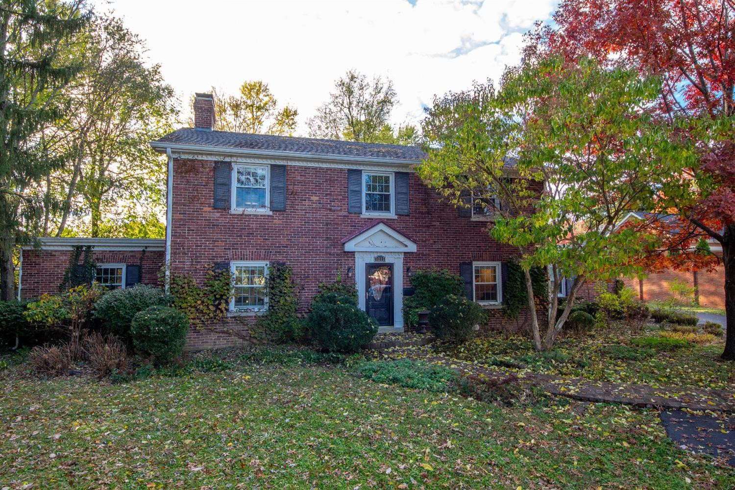 3225 Tates Creek Road Lexington, KY 40502 - Photo 3 of 43 Listing Photo
