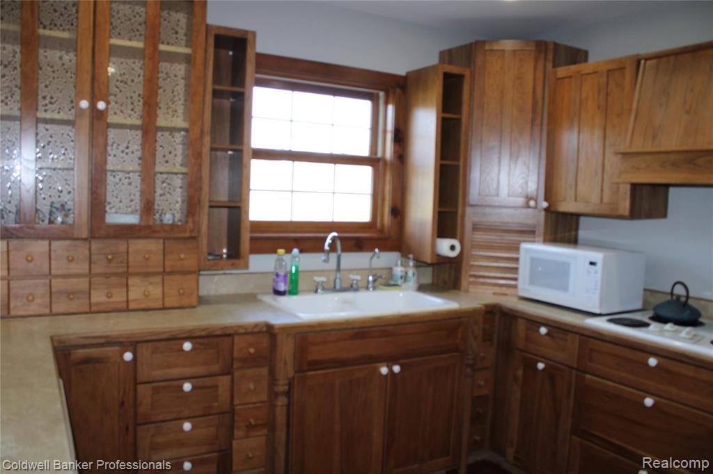 3878 Peters Road Columbiaville, MI 48421 - Photo 21 of 38