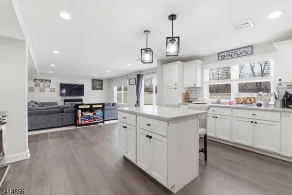 $1,049,000 | 61 Queen Anne Drive, Bernards, NJ 07920