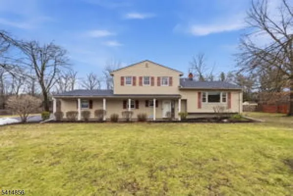 $1,049,000 | 61 Queen Anne Drive, Bernards, NJ 07920