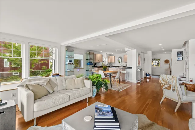 $5,000 | 148 Whipple Road, Kittery, ME 03904