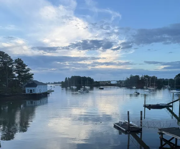 $5,000 | 148 Whipple Road, Kittery, ME 03904