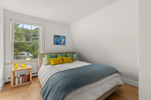 $5,000 | 148 Whipple Road, Kittery, ME 03904