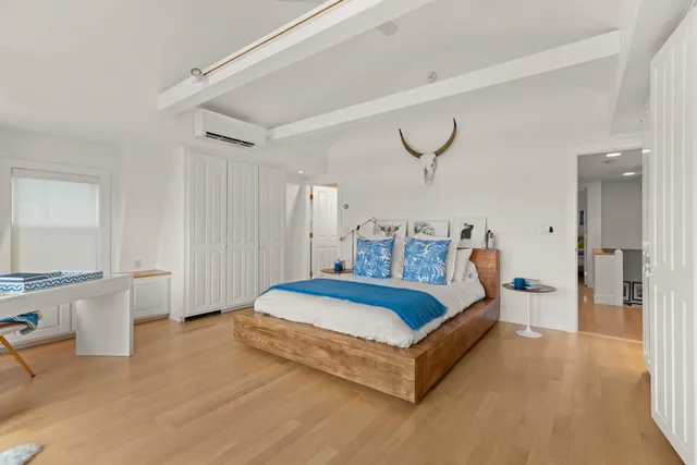 $5,000 | 148 Whipple Road, Kittery, ME 03904