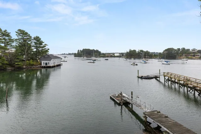 $5,000 | 148 Whipple Road, Kittery, ME 03904