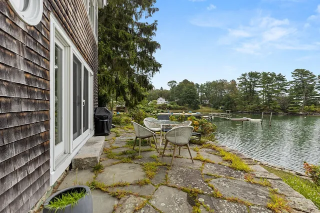 $5,000 | 148 Whipple Road, Kittery, ME 03904