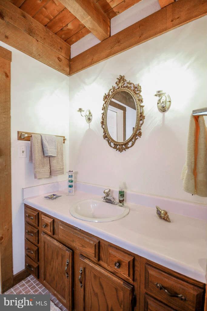 1021 Stone Road Westminster, MD 21158 - Photo 24 of 26 Bath