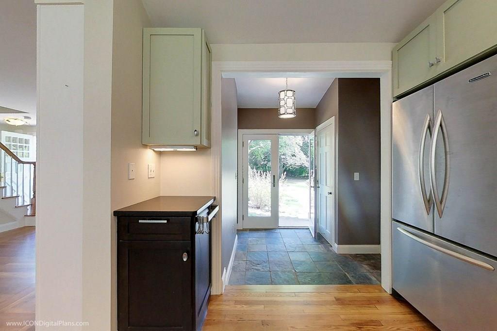 123 Bay State Road Rehoboth, MA 02769 - Photo 29 of 38 Gallery Image 29