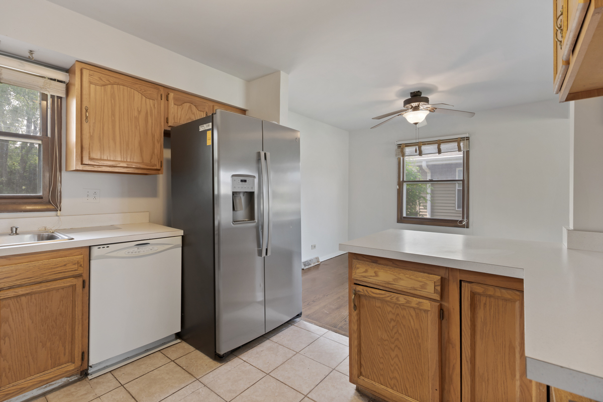 N080 Prince Crossing Road West Chicago, IL 60185 - Photo 11 of 30