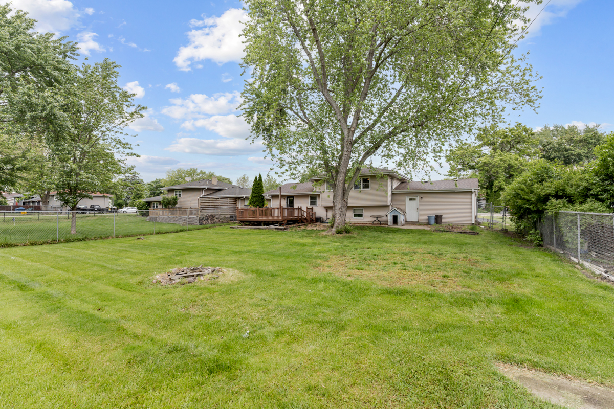 N080 Prince Crossing Road West Chicago, IL 60185 - Photo 25 of 30