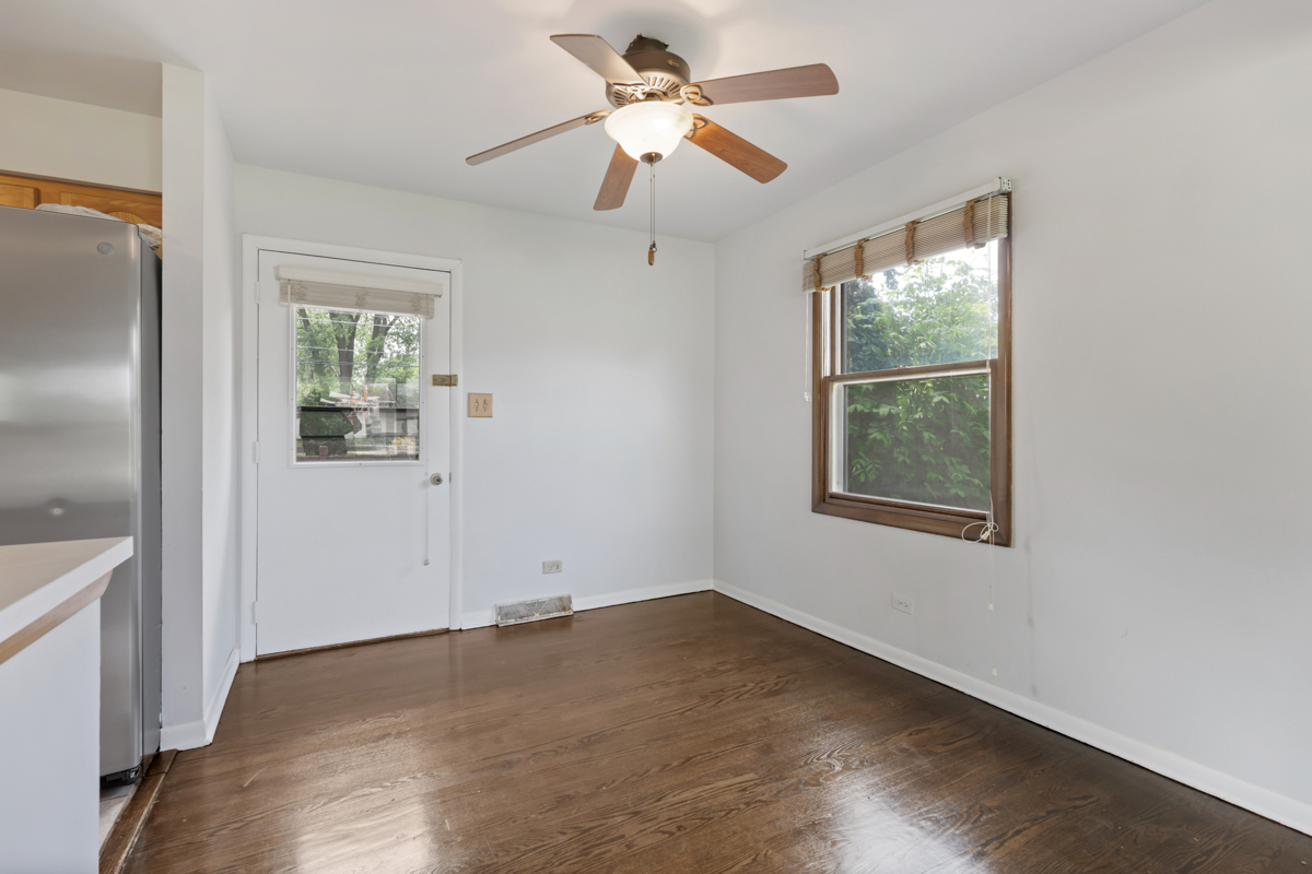 N080 Prince Crossing Road West Chicago, IL 60185 - Photo 6 of 30