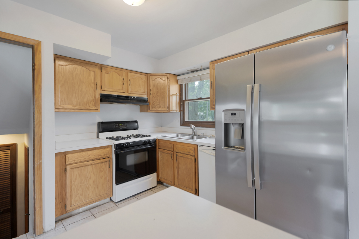 N080 Prince Crossing Road West Chicago, IL 60185 - Photo 9 of 30