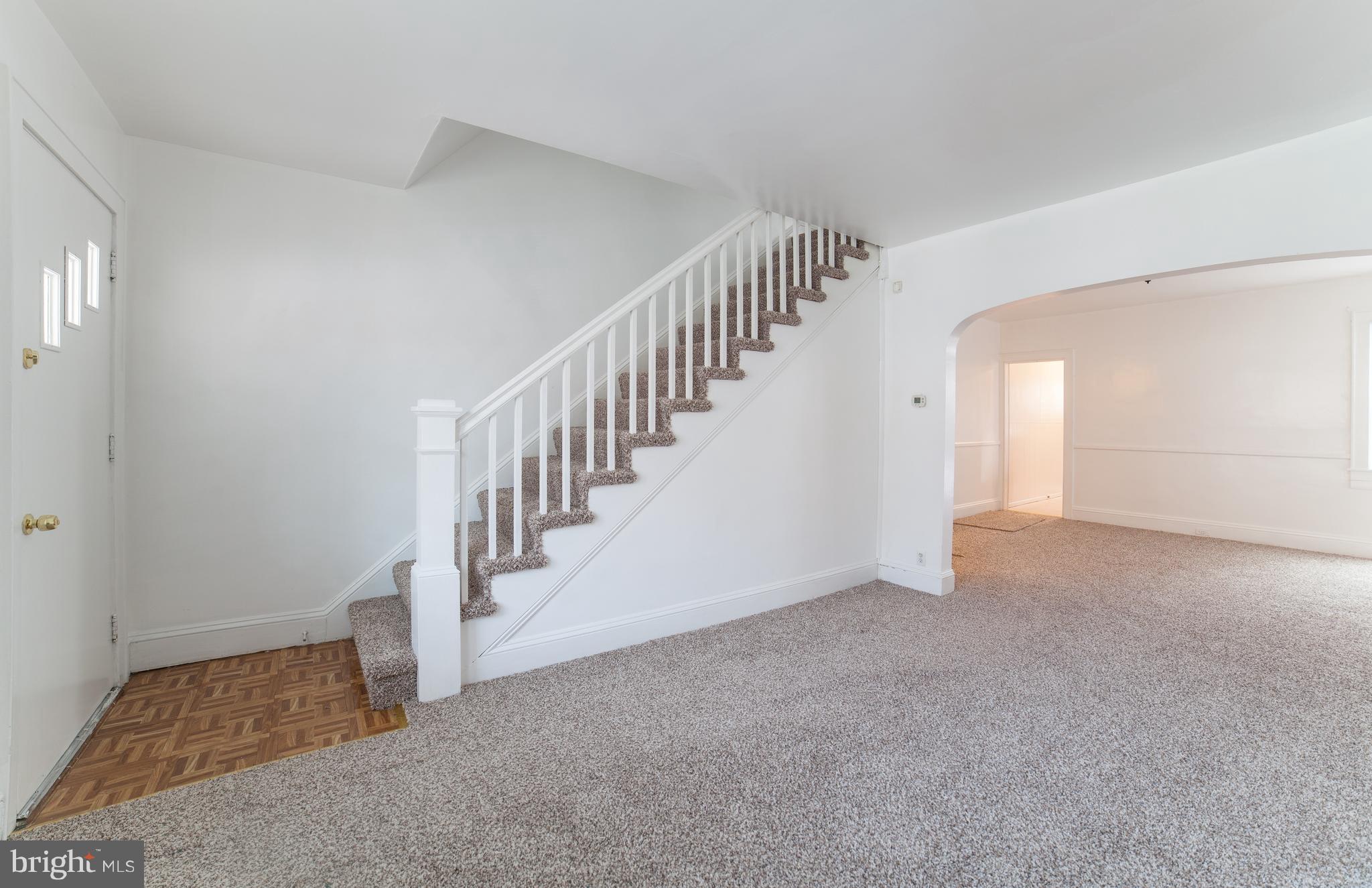 7045 Dunbar Road Baltimore, MD 21222 - Photo 5 of 26 Living Room
