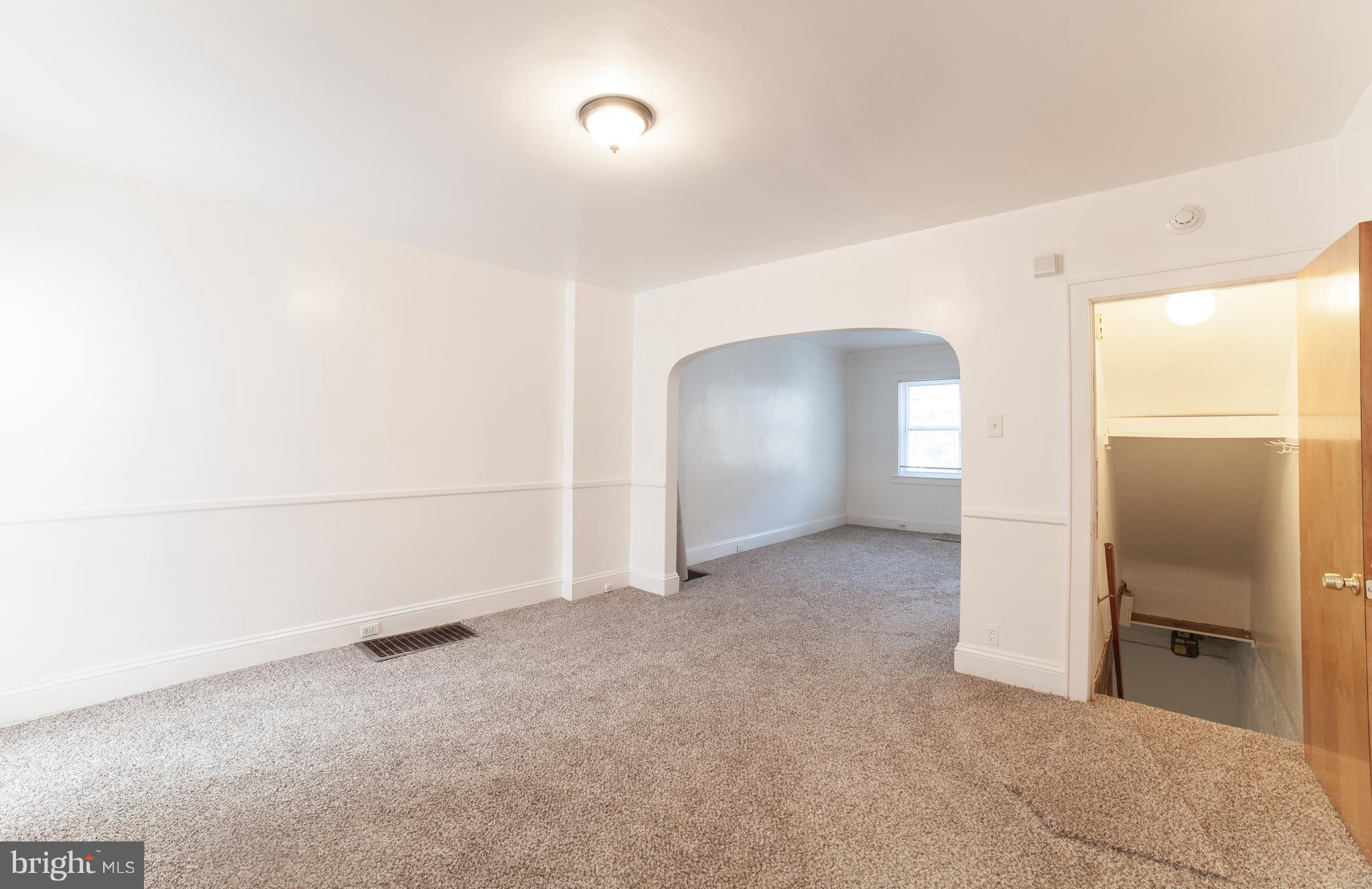 7045 Dunbar Road Baltimore, MD 21222 - Photo 9 of 26 Dining Room