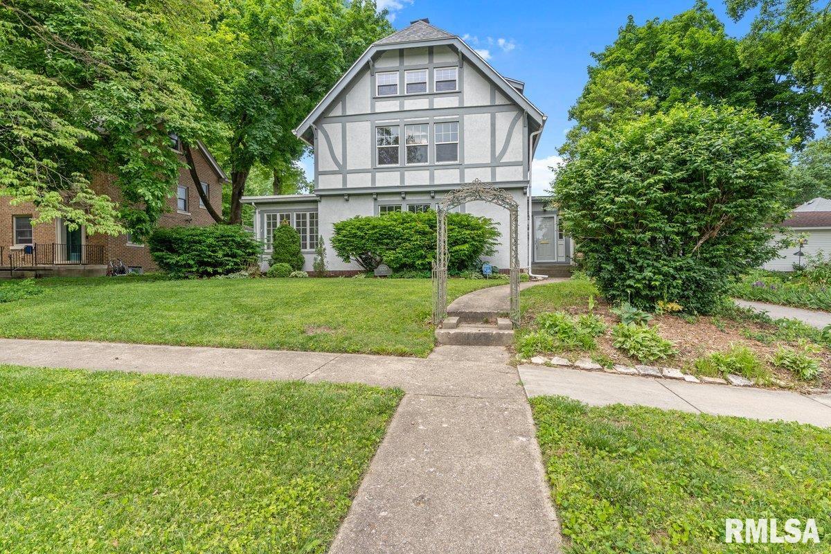 1325 South Bates Avenue Springfield, IL 62704 - Photo 5 of 55