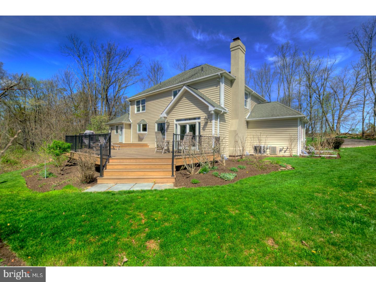 10 Rosedale Way Pennington, NJ 08534 - Photo 4 of 25 Exterior Back