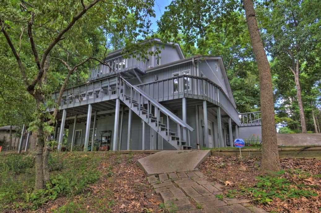 1107 Cherokee Road Townville, SC 29689 - Photo 1 of 32 Gallery Image 1