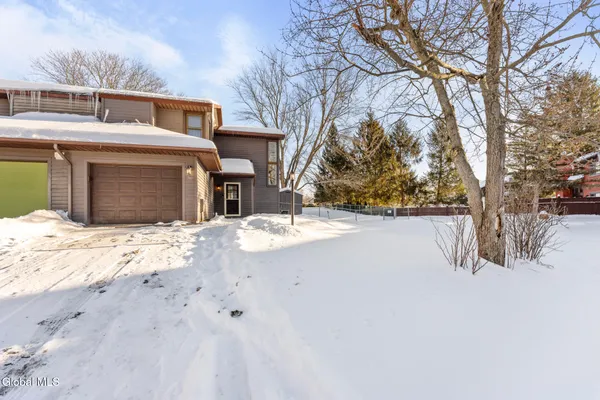$349,800 | 36 Eton Drive, Bethlehem, NY 12159