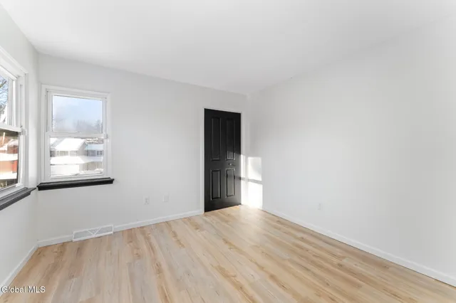 $359,800 | 36 Eton Drive, Bethlehem, NY 12159