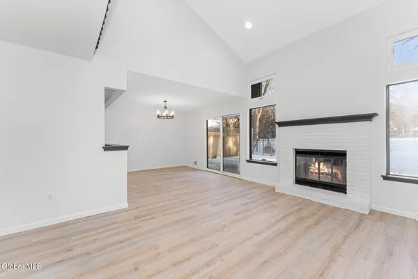 $349,800 | 36 Eton Drive, Bethlehem, NY 12159