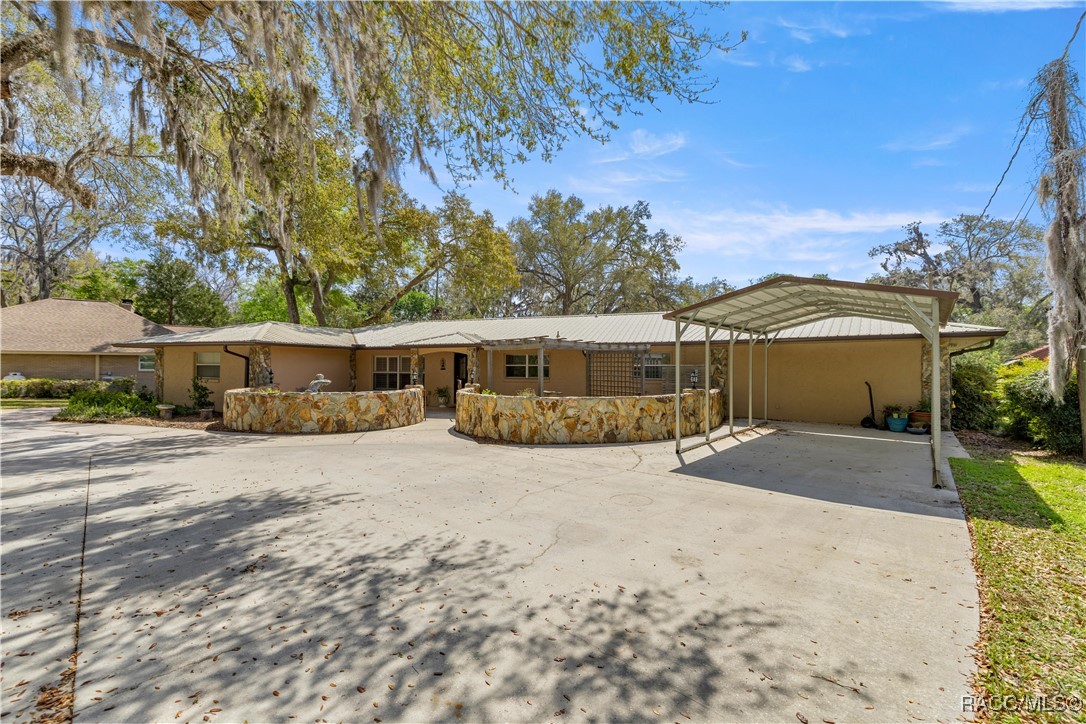 4817 Riverside Drive Yankeetown, FL 34498 - Photo 4 of 64