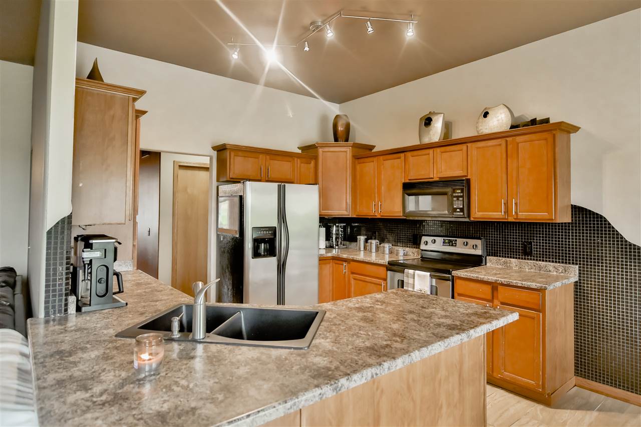457 Cross Plains Road Rockford, IL 61107 - Photo 13 of 25 Gallery Image 13