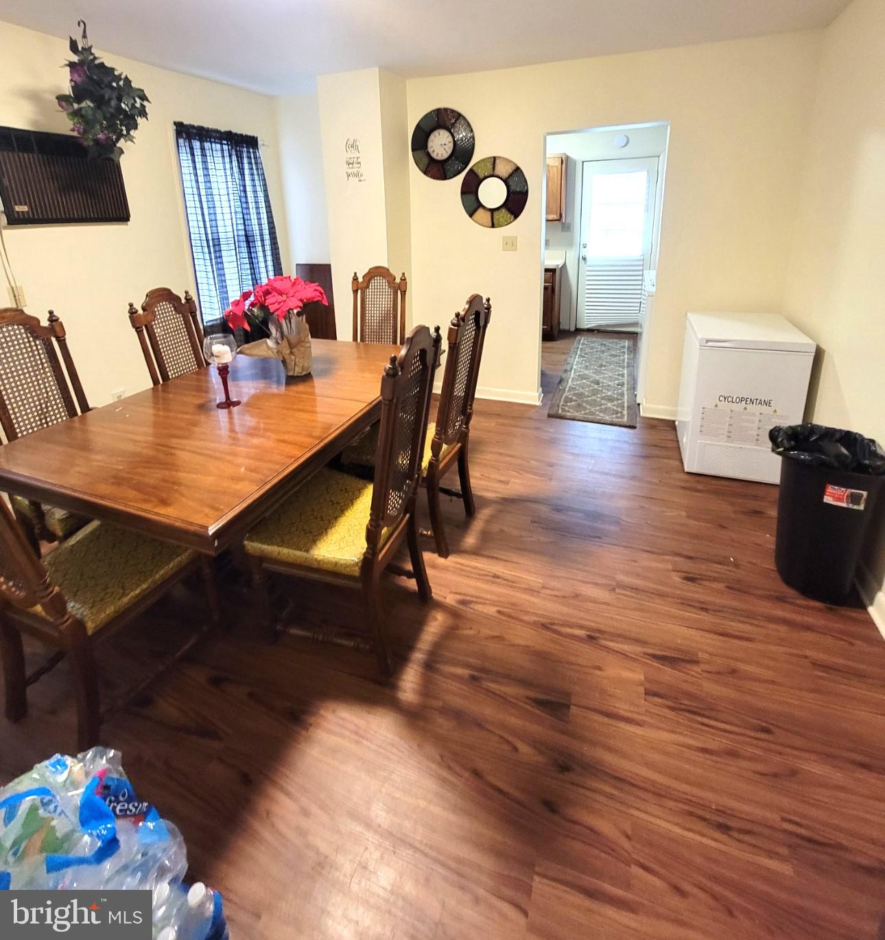 252-254 West Main Street Elkton, MD 21921 - Photo 3 of 12 252 Dining Room