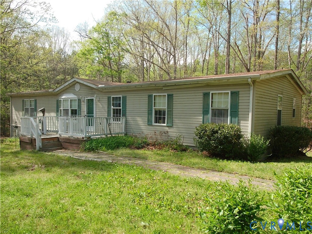 4628 Bradley Farm Road Tappahannock, VA 22560 - Photo 3 of 66