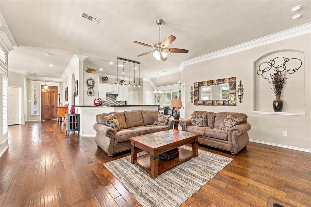 628 Scenic Ranch Circle Fairview, TX 75069 - Photo 9 of 40 Gallery Image 9