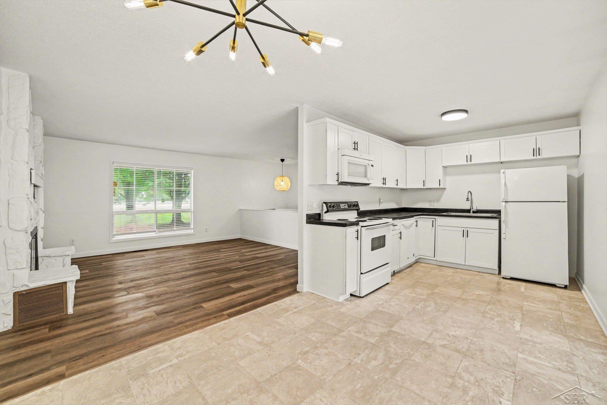 3095 Midland Road Saginaw, MI 48603 - Photo 10 of 27 Gallery Image 10