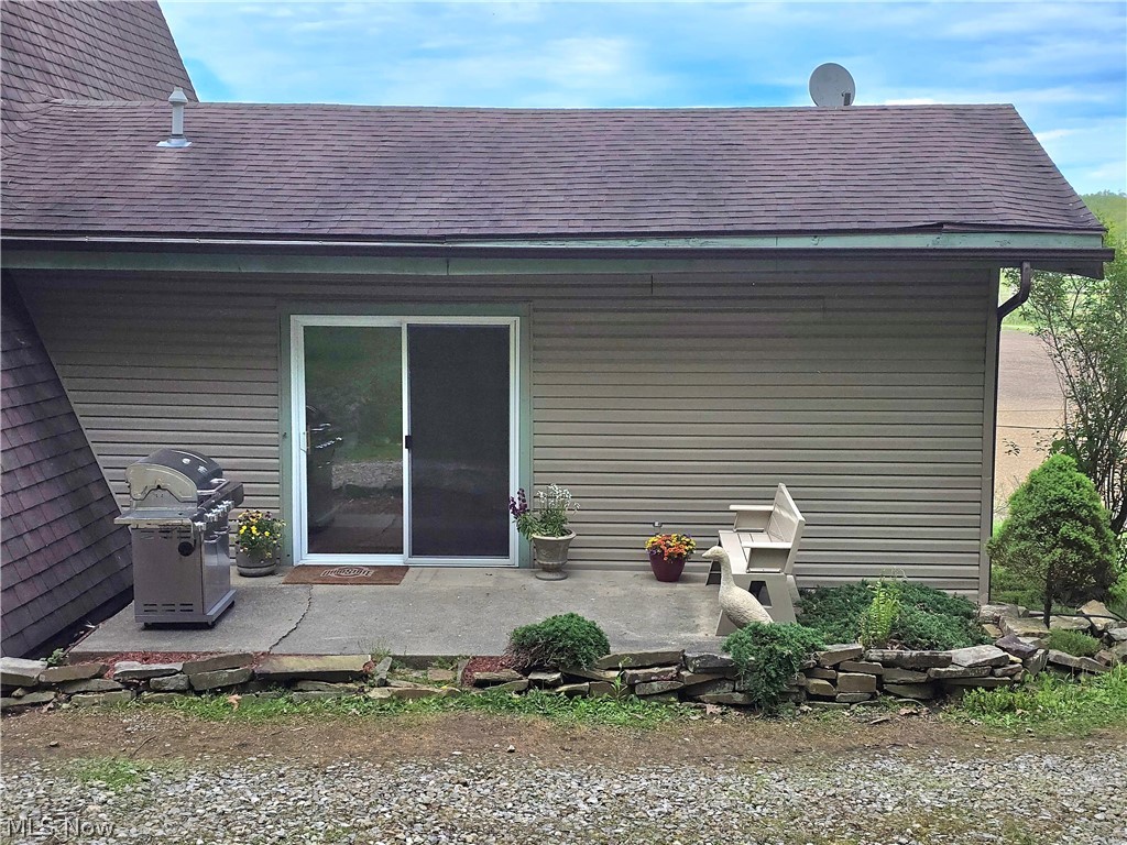 8465 Black Run Road Nashport, OH 43830 - Photo 7 of 46