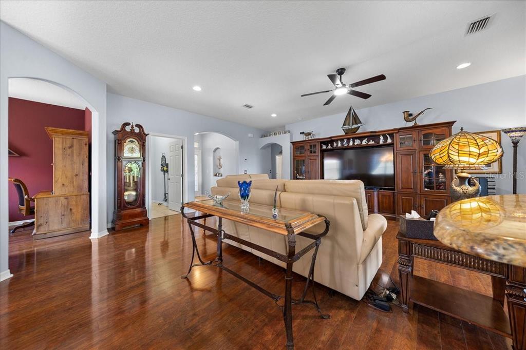 15619 Southwest 11th Terrace Road Ocala, FL 34473 - Photo 20 of 62 Gallery Image 20