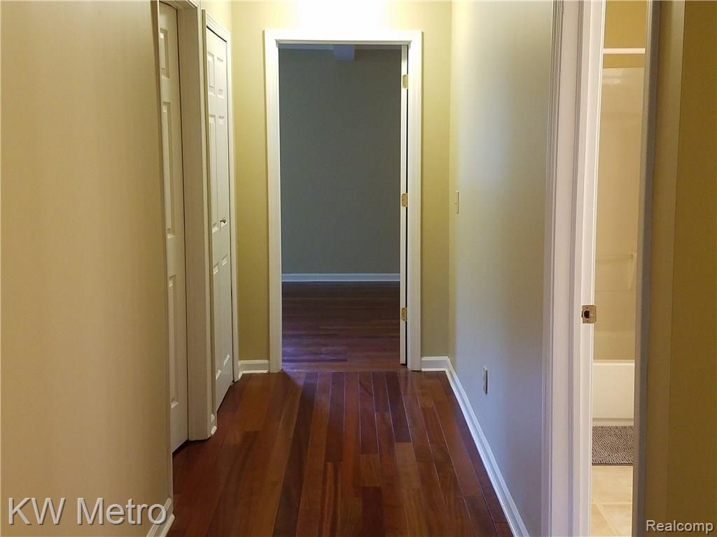 1785 Scheifle Road Walled Lake, MI 48390 - Photo 21 of 53 20180531_124651.jpg