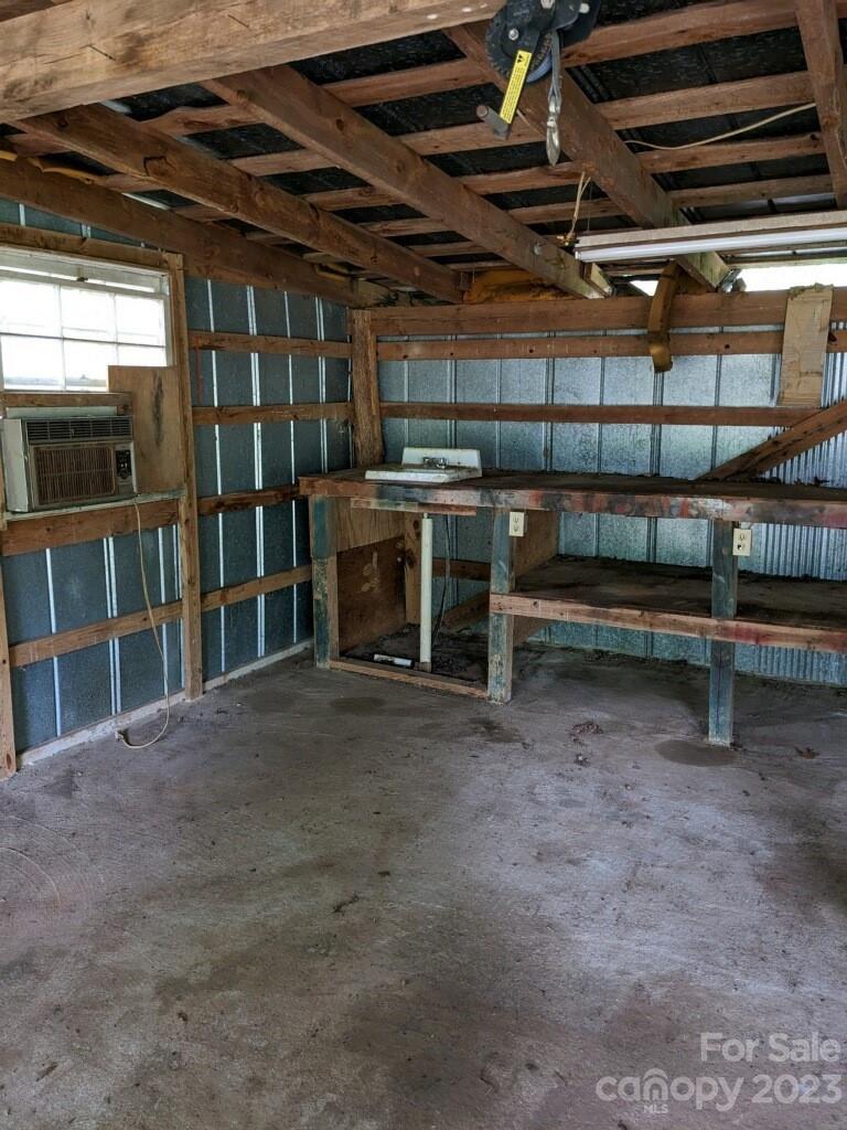 3931 Grace Church Road Newton, NC 28658 - Photo 23 of 27 Gallery Image 23