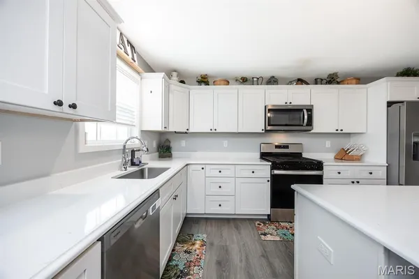 $495,000 | 3521 Chippewa Drive, Belleville, IL 62221