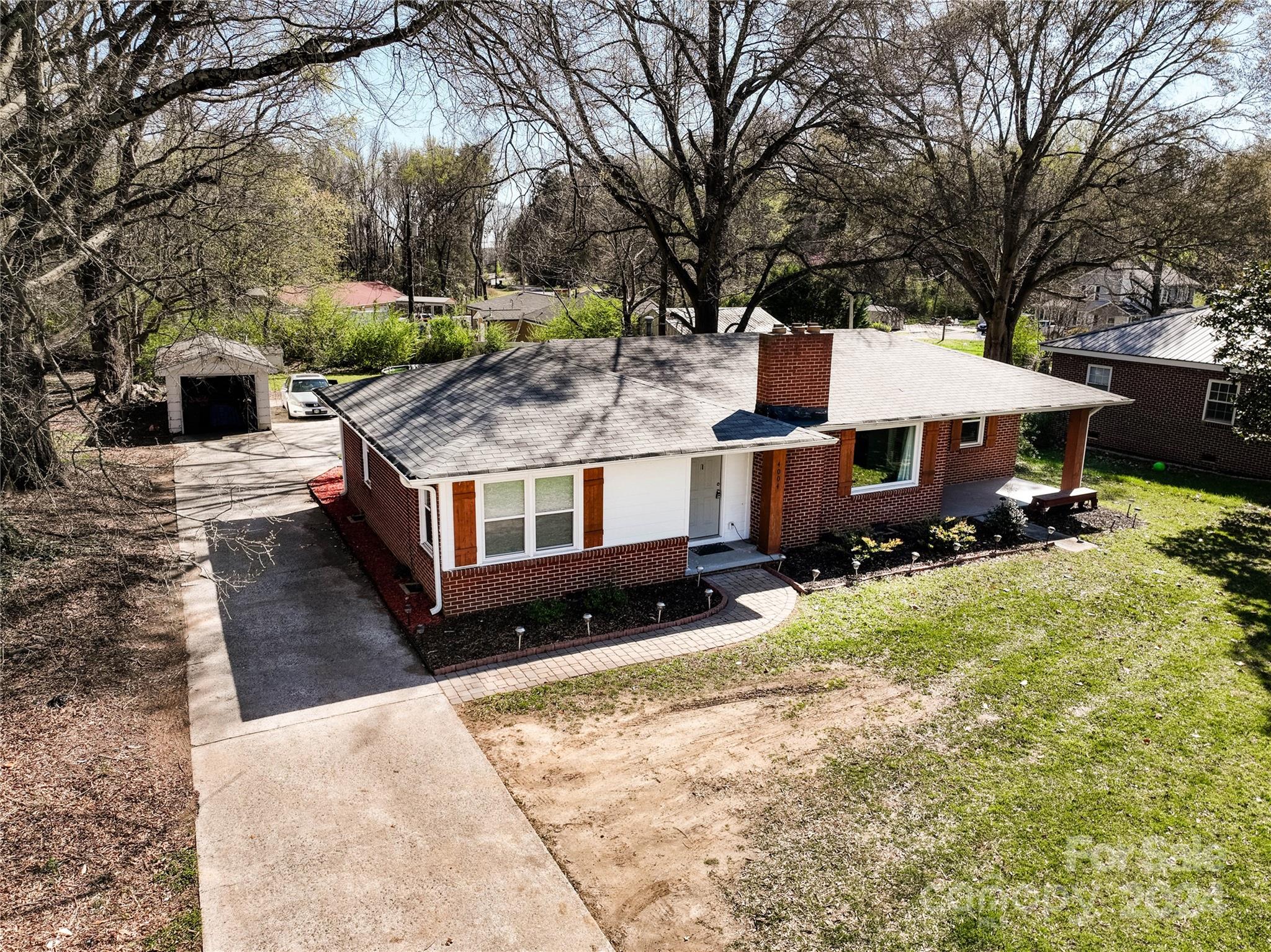 4004 South New Hope Road Gastonia, NC 28056 - Photo 1 of 44 Gallery Image 1