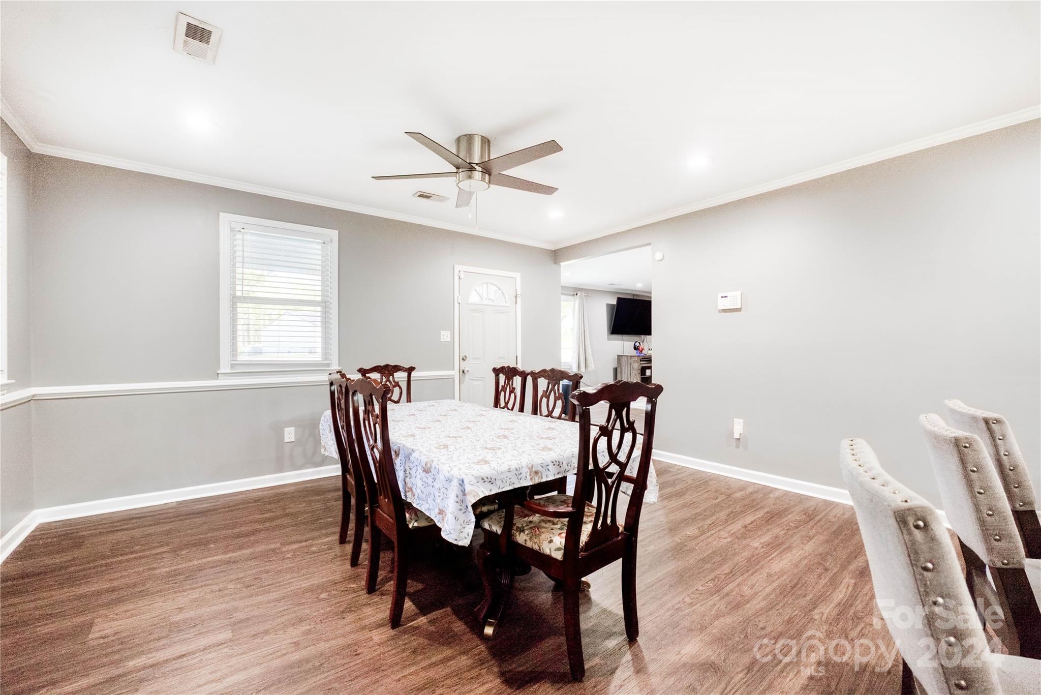 4004 South New Hope Road Gastonia, NC 28056 - Photo 13 of 44 Gallery Image 13